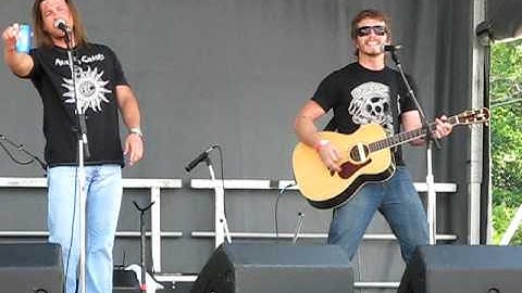 Christian Kane & Brian Nutter - Drinkin