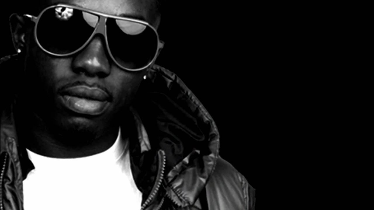 Criss Waddle ft. Mugeez R2Bees Guyz dey lie (Prod. by Possi G & Vingy