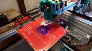 CoreXY bewegt Druckfläche RepRap
