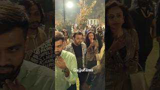 Popular Singer Kirtidan Gadhvi At Wedding Reception Of Malhar & Puja