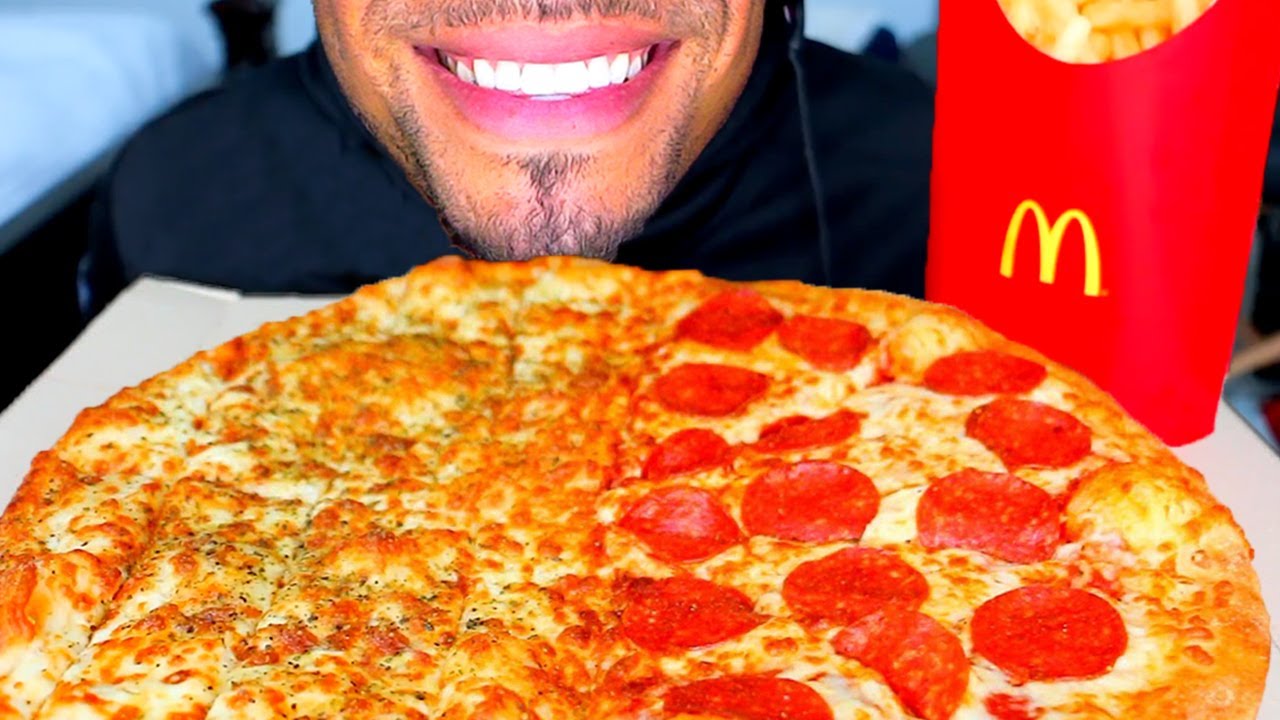 ASMR LITTLE CAESARS MUKBANG BIG BITES EATING SOUNDS NO TALKING CHEESY BREAD MCDONALD'S FRIES JERRY