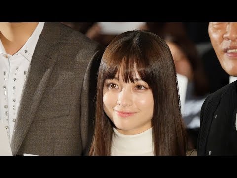 橋本環奈、GENERATIONS片寄涼太とのマスク越しのキスに唇感じる 映画『午前0時、キスしに来てよ』先行上映舞台あいさつ