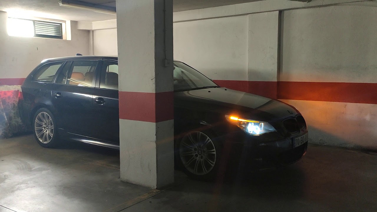 BMW E61 Key Pathway Lights YouTube