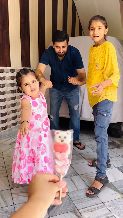 Anaya Or Didi Ko Lollipop Nahi Lene Di  Papa Ne