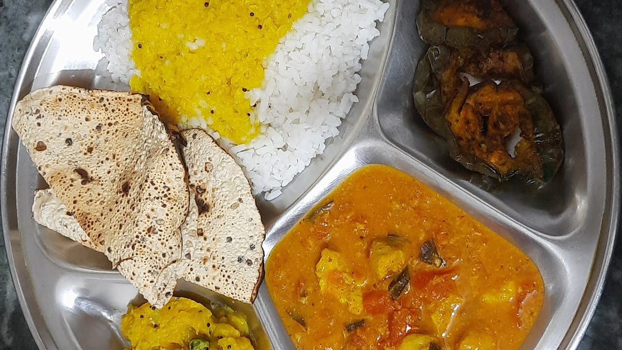 Let's make a simple veg thali for lunch ll आज मैं खाने मे क्या क्या बनाई ll Kachhu ki sabji 