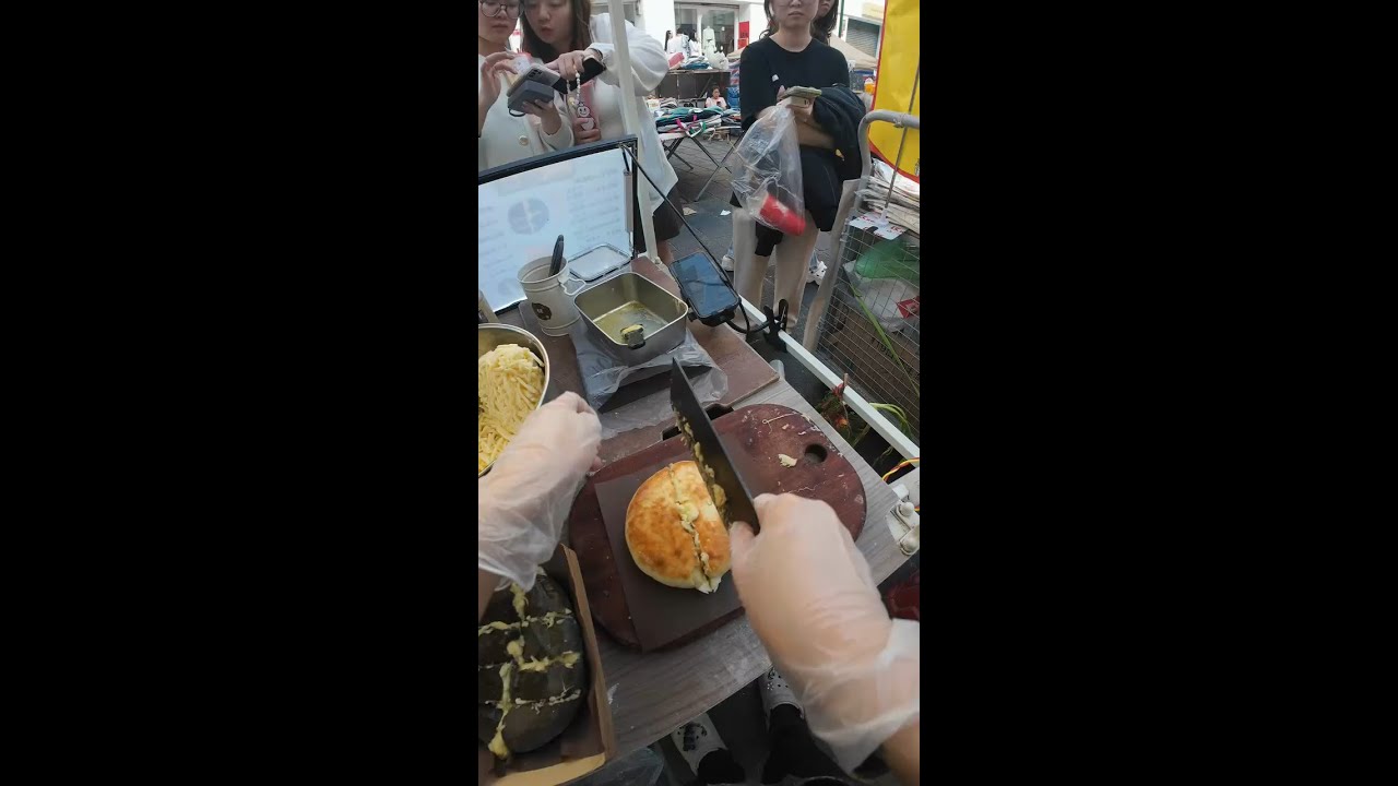 🔴 LIVE: Golden Durian Pancakes Freshly Grilled | Crispy Sweet China Street Food in Action POV