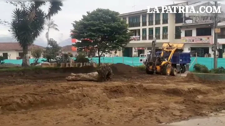 Obras de restauracin del parque de Bolvar de Neira...