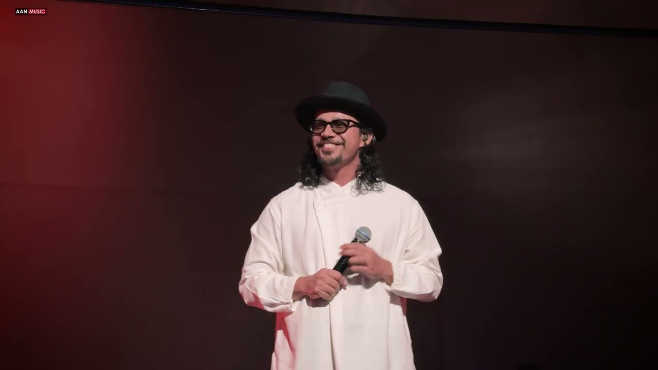 KARENA CINTA NOH SALLEH GLENN FREDLY HOLOGRAPHIC PERFORMANCE LIVE