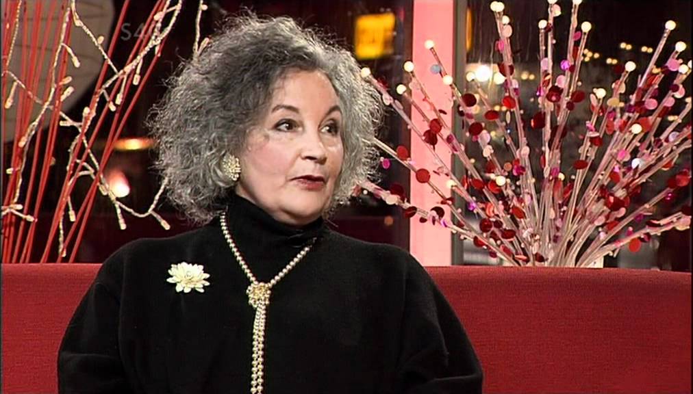 Maureen Rhys ar Wedi 7