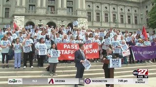 Pennsylvania nurses rally to limit number of patients per nurse