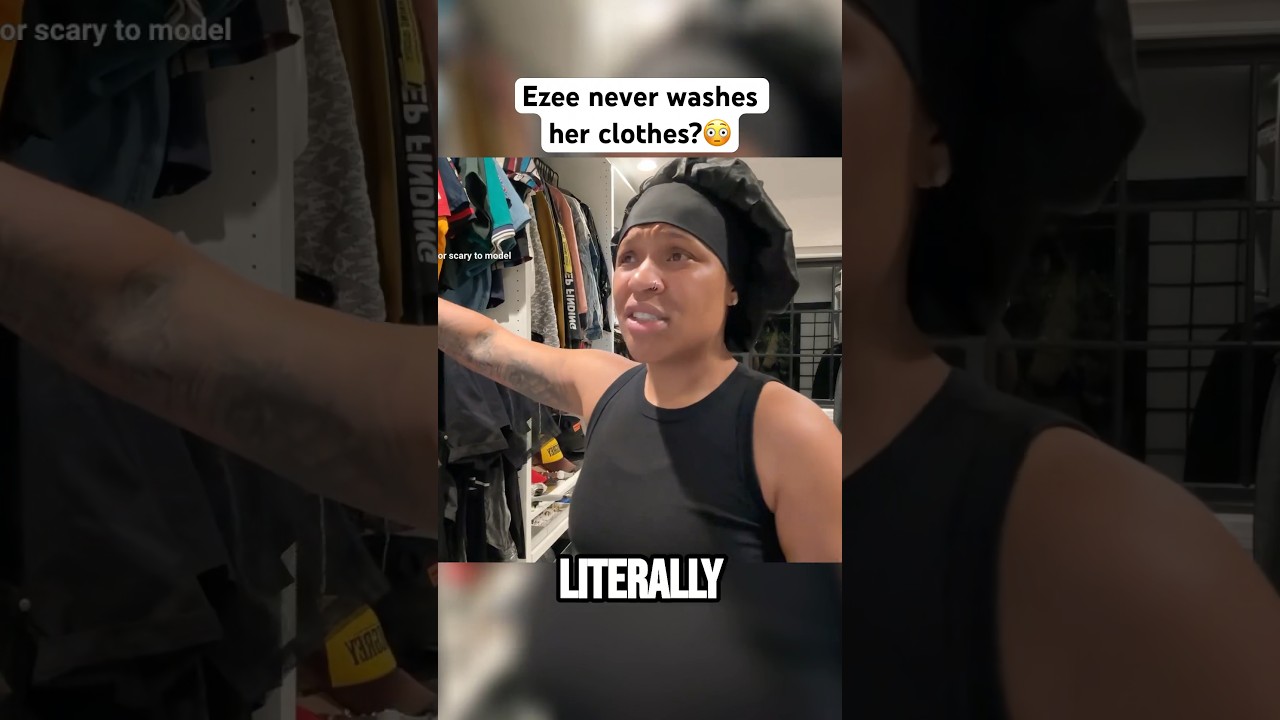 Изи никогда не стирает свою одежду? 😳 