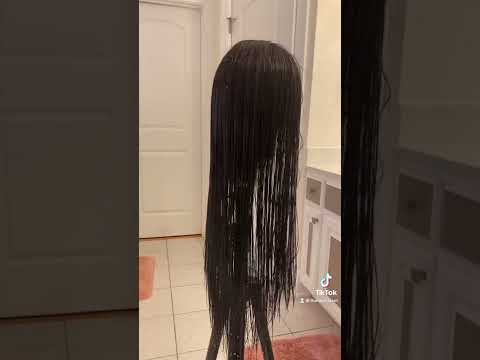 Video: 3 Ways to Get Rid of Static Electricity in Hair