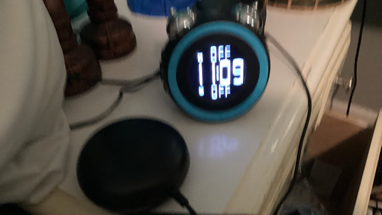 USCCE 2-in-1 Bed Shaker / Alarm Clock Review