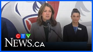 Smith says she won't use energy exports in tariff war