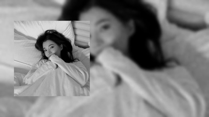 Сыртқы дәретханадан жасырын камера Лесбиянкалардың емізік сиськилерін жалап жатқан видеосы