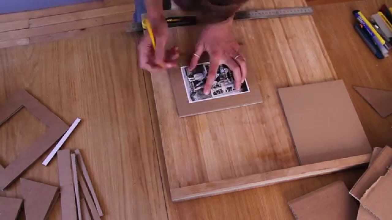 Lot de 30 Cadres Photo en Papier à Monter soi-même avec Clips en Bois et