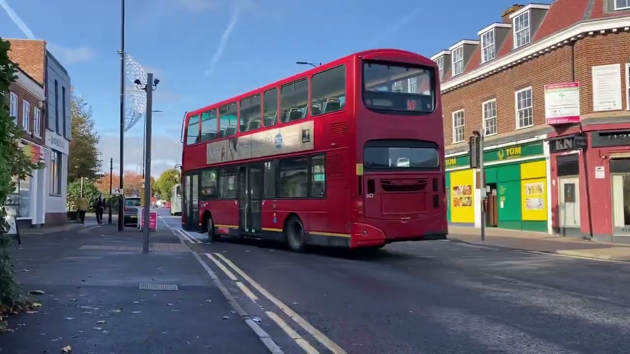 Buses in Didcot October 2022 Part 2