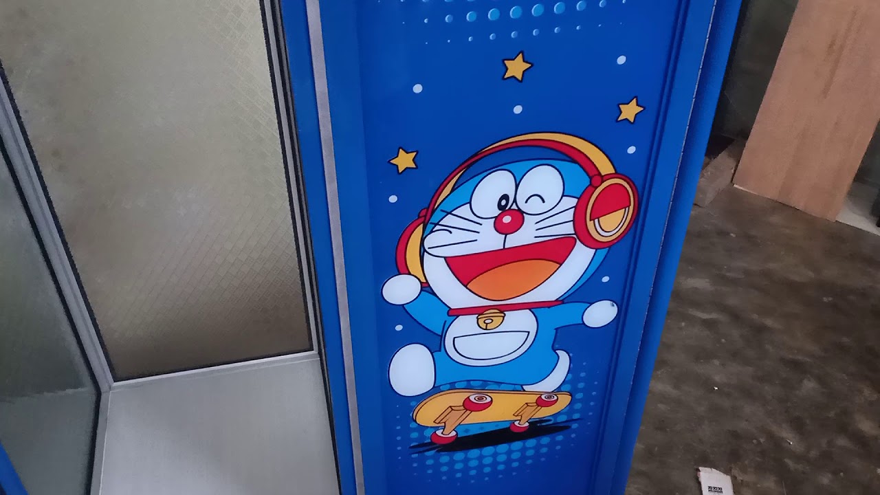  lemari  kaca doraemon  2  pintu laris dipasran YouTube