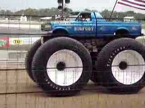 monster truck big wheels