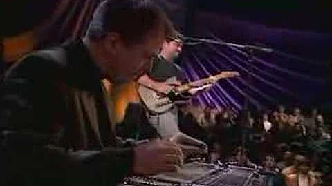 Brent Mason (and Vince Gill) - Don't Try This At H...