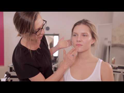 Beauty Tutorial – Huile Prodigieuse Shimmering Dry Oil - Face | Nuxe