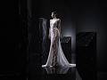 “She was never meant to look human.”#velaris #aifashion #digitalfashion
