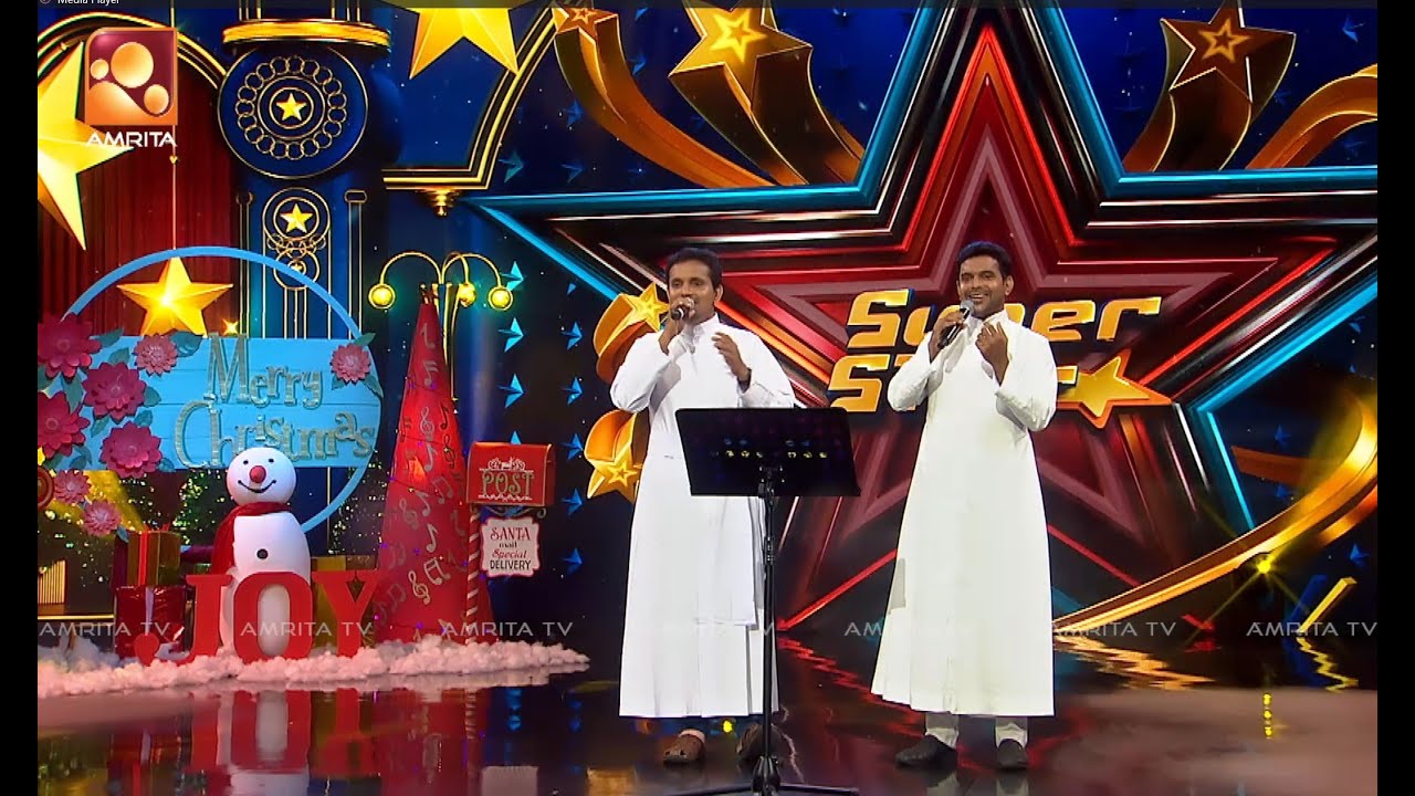 ഭവനങ്ങളിലേക്കും ഹൃദയങ്ങളിലേക്കും വിശുദ്ധസംഗീതം പകർന്ന് രണ്ടു കുഞ്ഞച്ചന്മാർ |