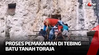 Proses Pemakaman Bangsawan di Tebing Batu Tanah Toraja | tvOne Minute