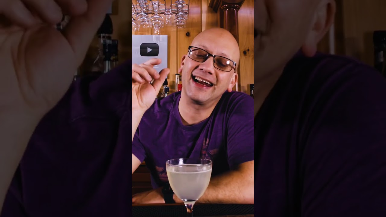 What’s a chartreuse martini taste like? 