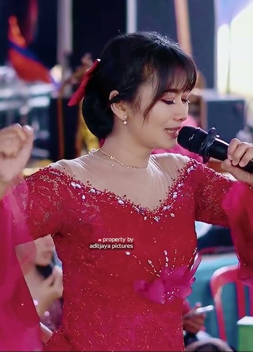 Terbang Bersamaku - Untari Japanese - Music 99 Sragen // Mahkota Sound / ( Peluk erat tubuhku )