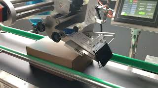 full automatic top flat surface labeling machine for box