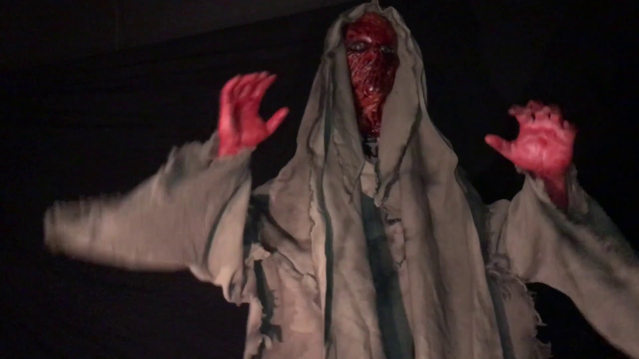 RD1307 RED DEMON Poison Props Halloween Animatronic