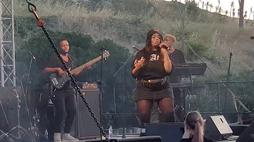 Shekhinah - Suited Live @ Ipotsoyi Festival, Ostrich Farm, Cape Town opholamedia