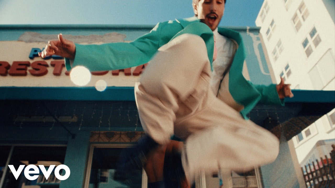  Sebastián Yatra, Jay Kabalan - CUCARACHEO