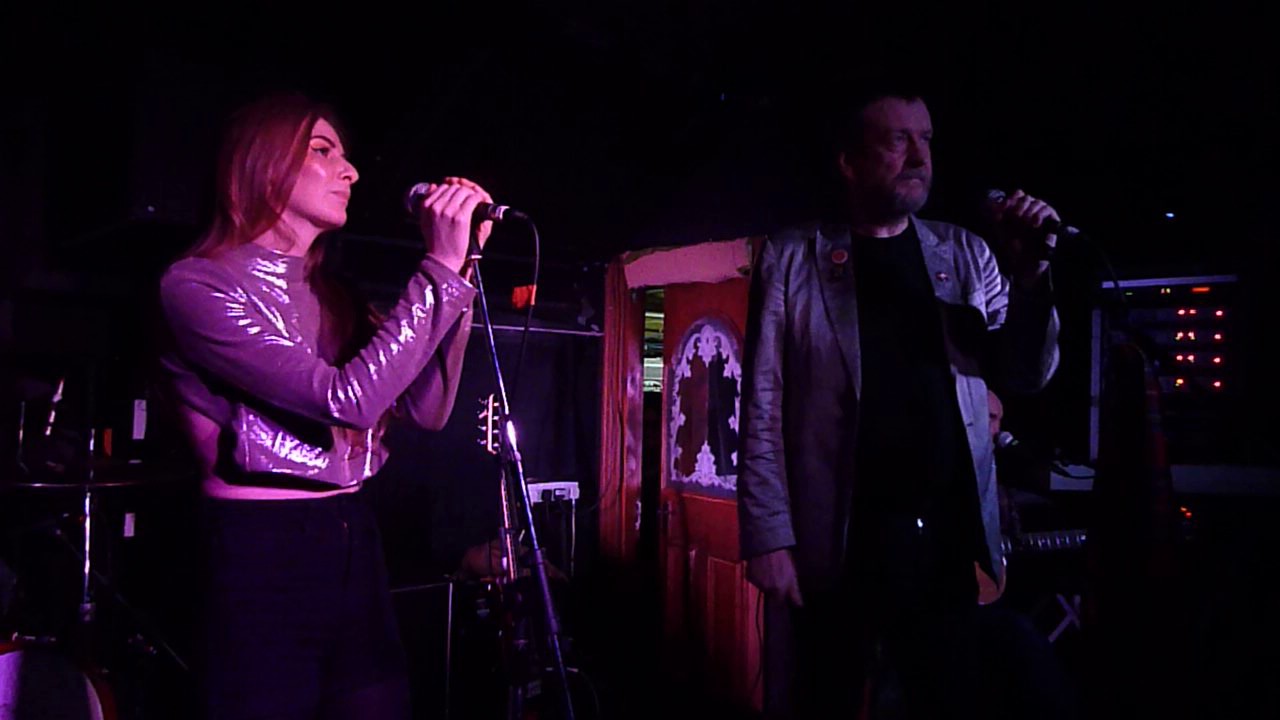 Duglas T. Stewart 'Take Me to Heaven' Live at The Hug and Pint 21/01/17