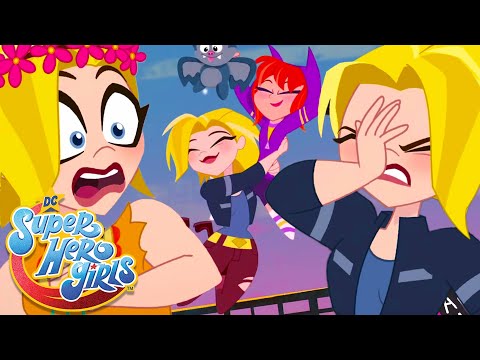 Supergirl mola | DC Super Hero Girls en Español
