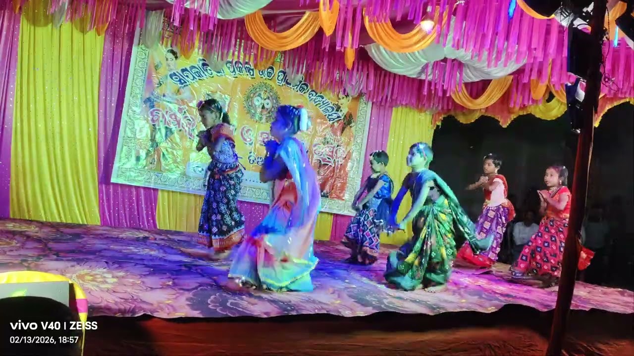 ଝୁଲି ଆସୁଛିରେ କଳା ମୋହନ 