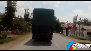 Story'wa DJ Maumere versi truck mbois Sumatra