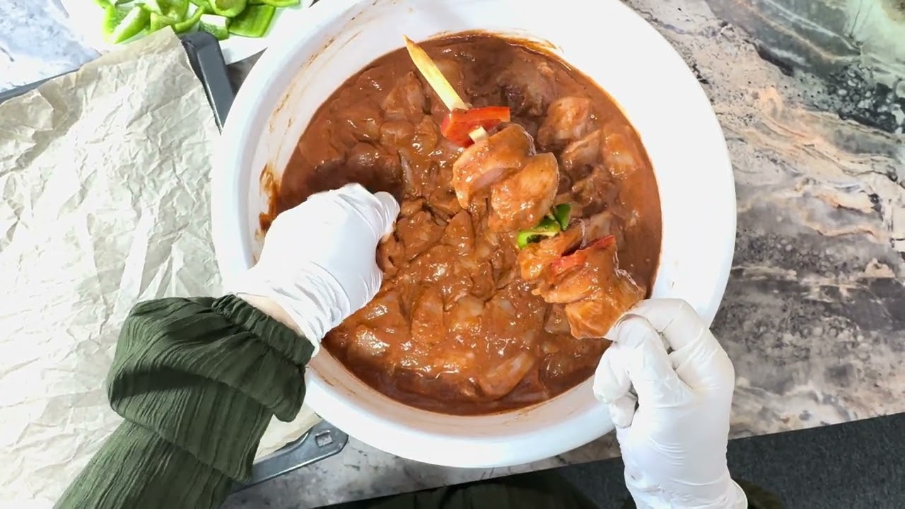 ‏أطيب وأسهل طريقة شيش بالفرن￼ #ام_علي_الحمصية #food #funny