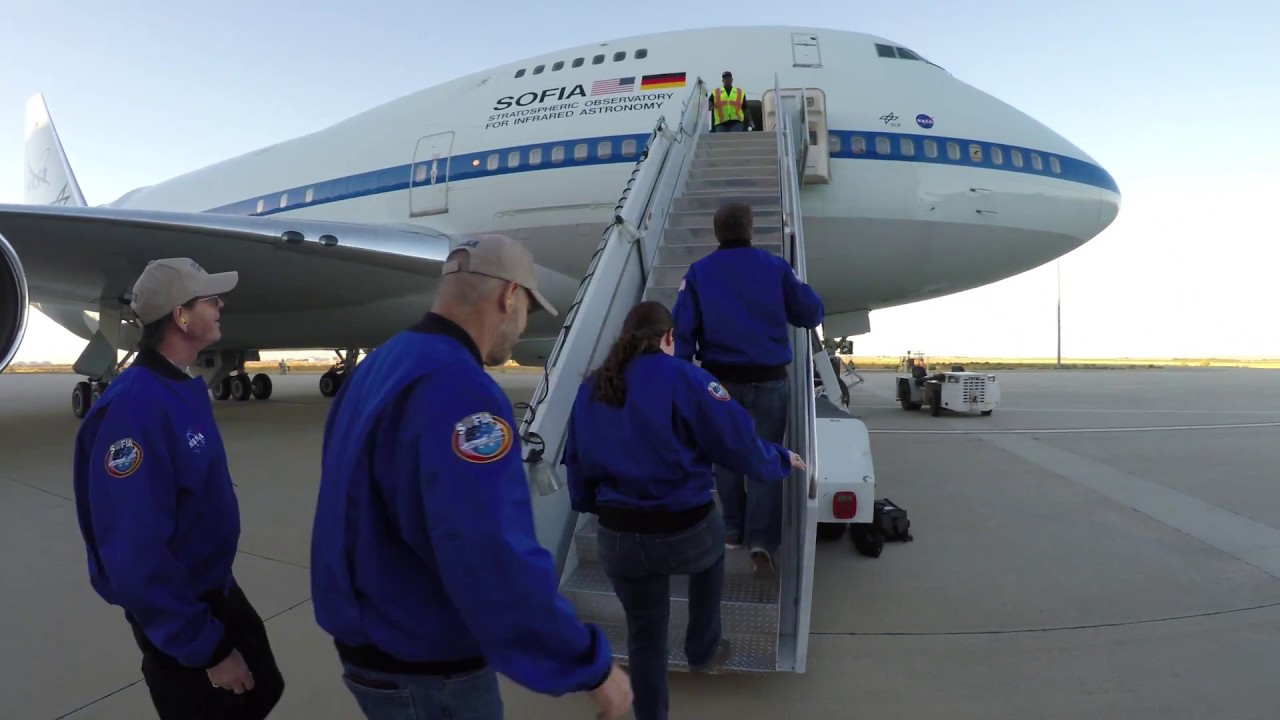 Airborne Astronomy Ambassadors Explore with SOFIA, Oct. 19, 2016