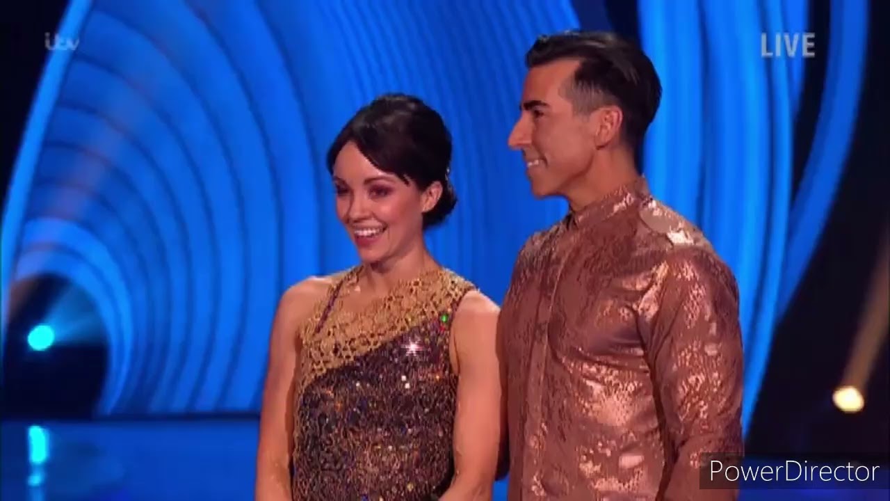 Stef Reid and Andy Buchanan skating in Dancing on Ice (13/2/22)