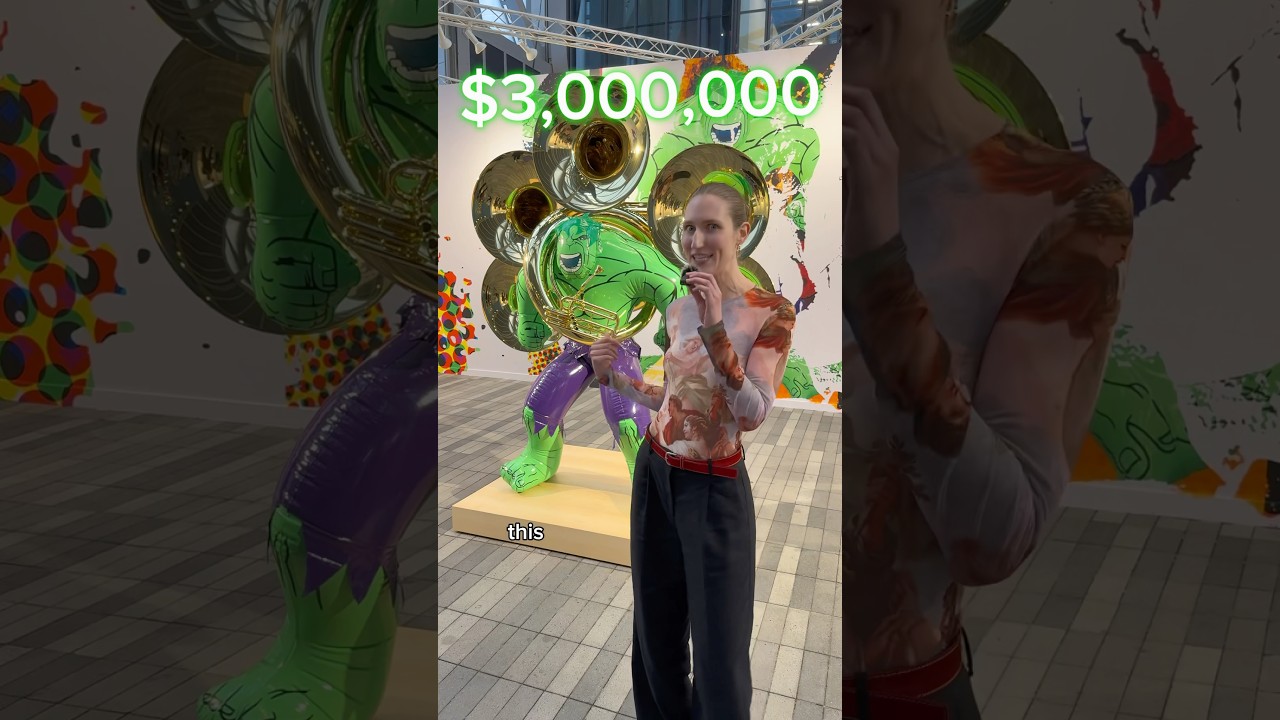 $3,000,000 Balloons?! 🎈🎷🤑🐸🥬Tuba Hulk by Jeff Koons at Frieze NY 2025 ​⁠