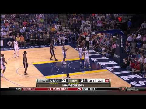 Alec Burks Dunk
