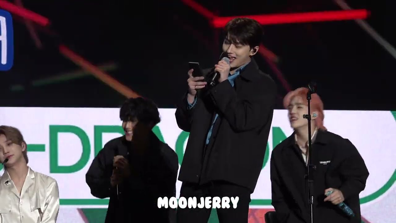 ［fancam］ 220326 세븐틴(SEVENTEEN)  캐럿랜드 CARAT LAND - 삐딱하게 CROOKED 준 JUN 직캠 4K