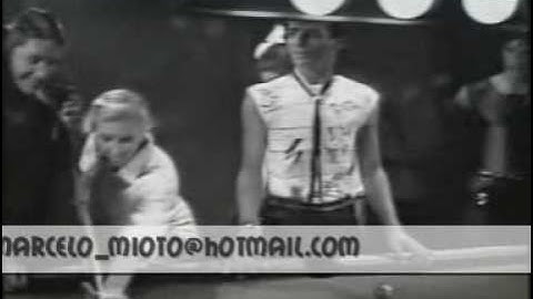 MENUDO VIDEO CLIPE GIMME ROCK 1984 - RICKY, CHARLIE, RAY, ROY, ROBBY