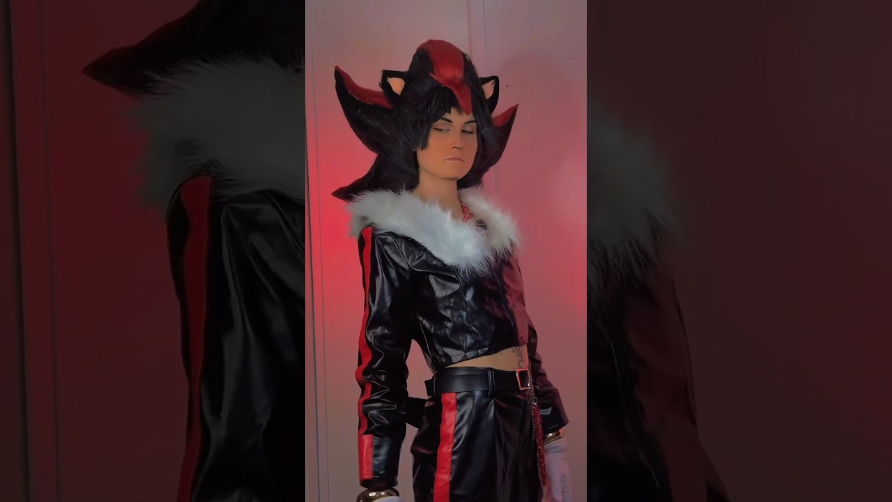 Finally here is my Shadow cosplay 🖤 #shadowthehedgehog #cosplay