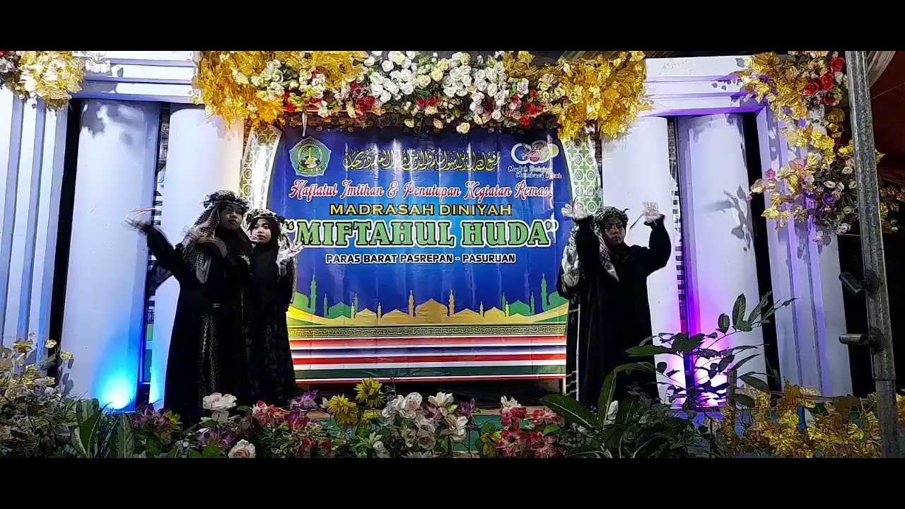 BAROKALLOH HULAKUMA - TAMPILAN DARI SANTRI PUTRI