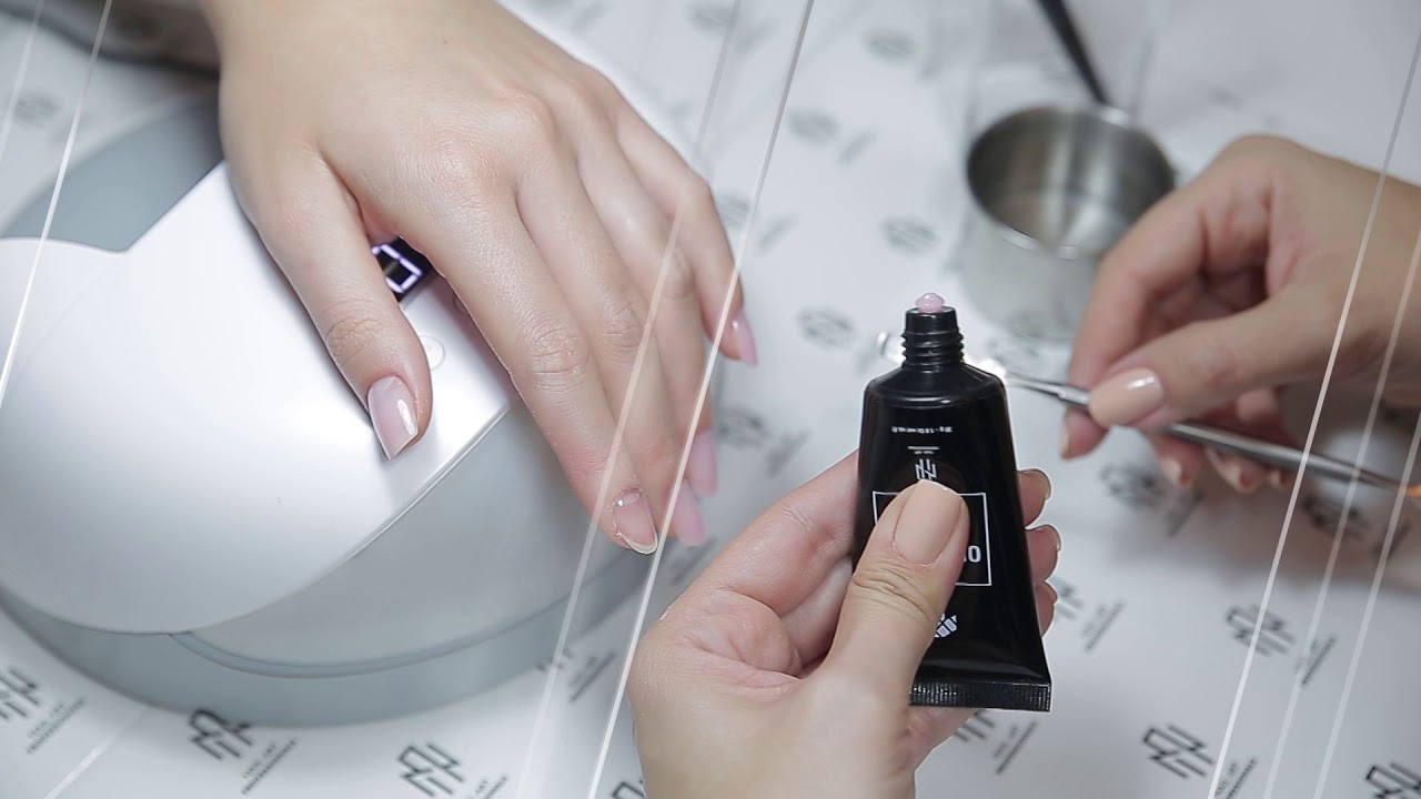 Aplicare One Step Gel - Tutorial - Nail Art Professionals