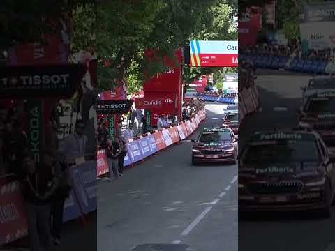 🚴‍♂️🔴 Après le jaune, le rouge : Jasper Philipsen, 1er leader de la Vuelta 2025 ! #shorts #cycling