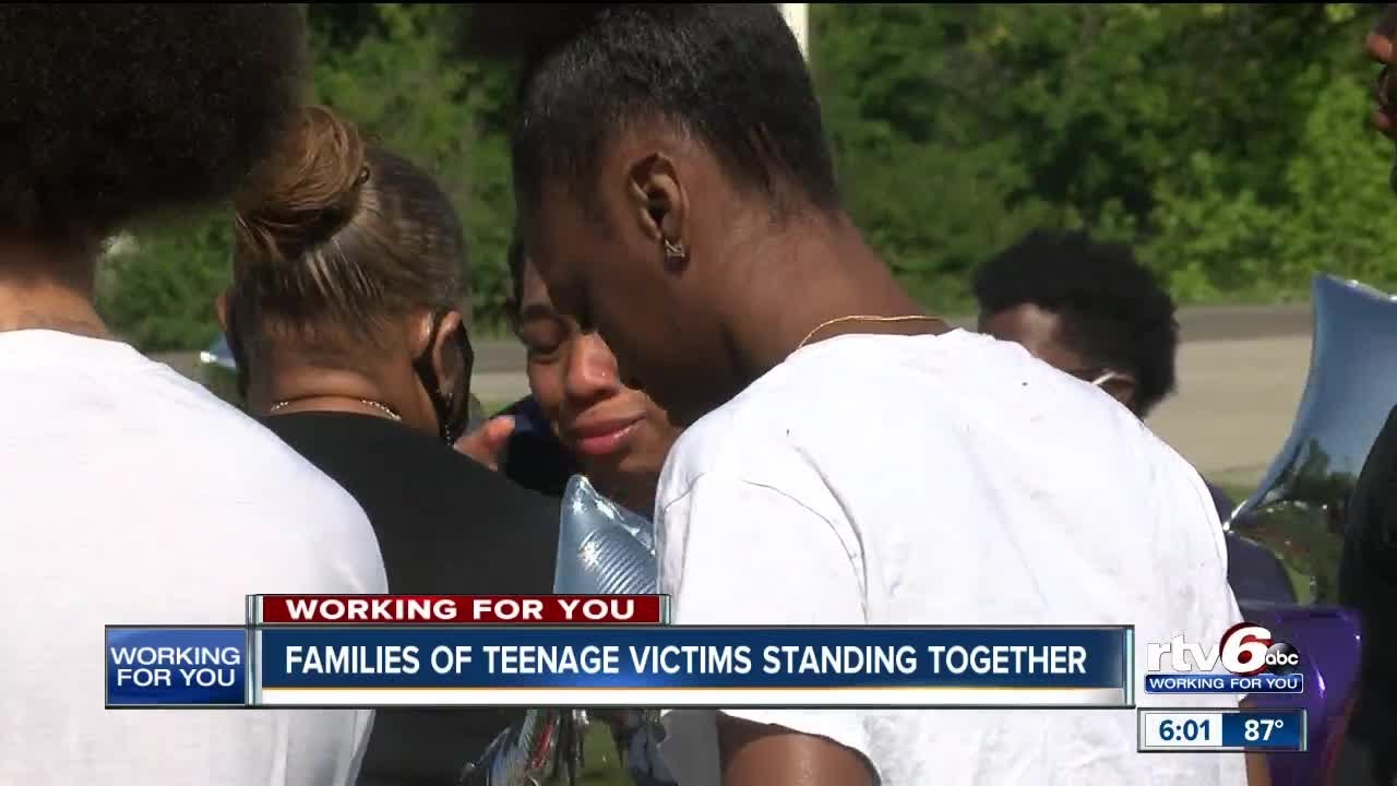 Vigil held for three teens struck and killed in Indianapolis - YouTube